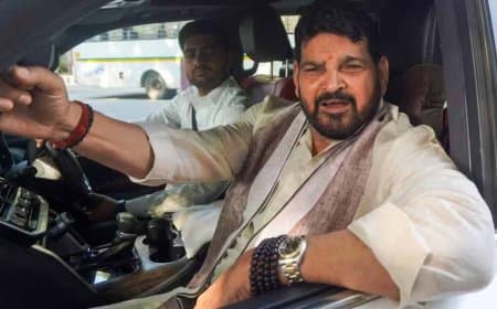 राउज एवेन्यू कोर्ट का बड़ा फैसला: बृजभूषण शरण सिंह महिला पहलवान यौन शोषण केस में बाइज्जत बरी