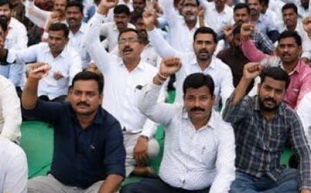 मप्र पटवारी हड़ताल: सरकार ने दिए बिना जांच FIR न करने के निर्देश, फिर भी हड़ताल जारी