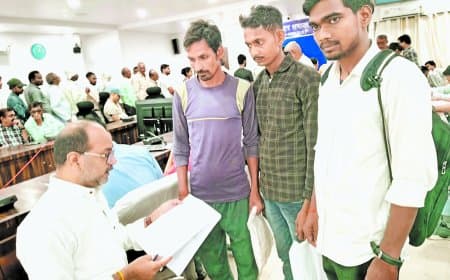 प्रसव लापरवाही शिकायत पर कलेक्टर सख्त, आशा कार्यकर्ता की जांच, निलंबन के निर्देश जारी