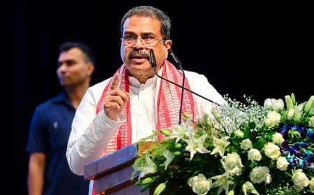 इस्तीफे पर दो सप्ताह बाद धर्मेंद्र प्रधान बोले- मेरे लिए पद महत्वपूर्ण नहीं, जेन जी को किया गया गुमराह