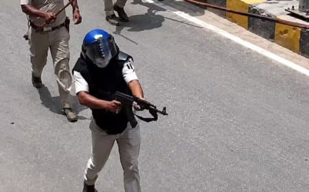 सुप्रीम कोर्ट में बिहार सरकार का जवाब: NEET प्रदर्शन के दौरान AK-47 से फायरिंग हुई