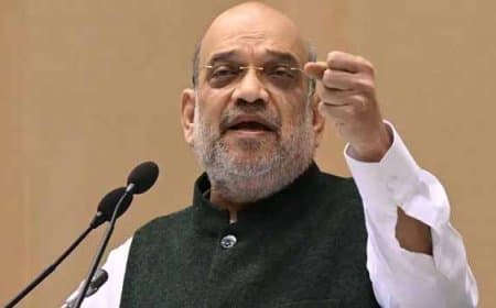 शाह बोले- कांग्रेस ने 1937 में राष्ट्रगीत के दो टुकड़े कर मुस्लिम तुष्टीकरण किया और विभाजन की नींव डाली