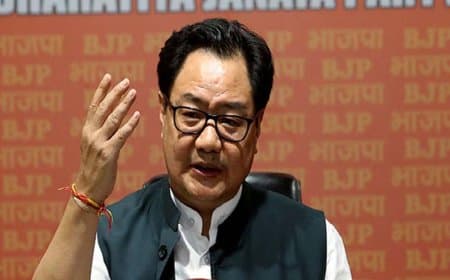 महिला आरक्षण कानून लागू होने की हलचल तेज, संसद का विशेष सत्र बुलाने के संकेत...विपक्ष में फिर बढ़ गई बेचैनी