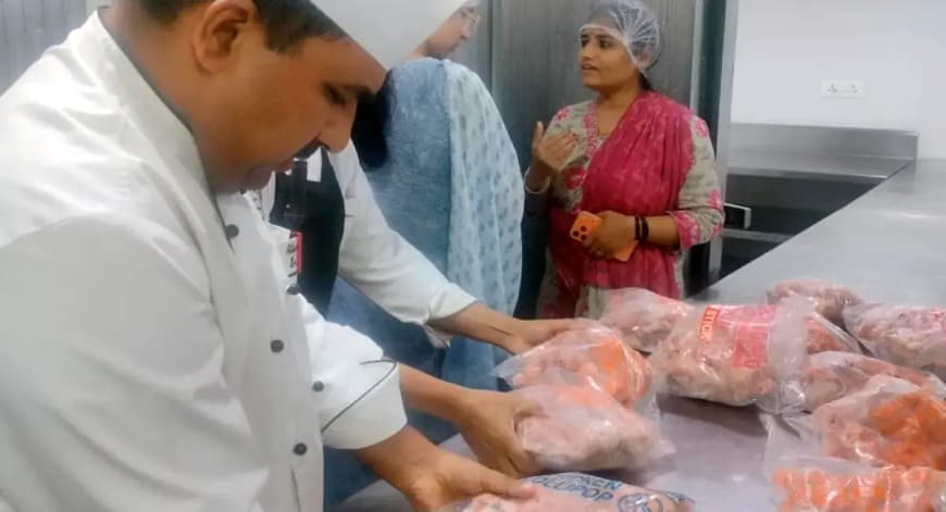 बंसल वन में  बड़ी कार्रवाई: रेस्टोरेंट और बार में एक्सपायरी कोल्डड्रिंक और गंदगी मिलने पर ऑन-स्पॉट जुर्माना