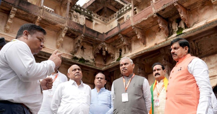 मध्यप्रदेश: सीएम ने की घोषणा- दो लाख पदों पर होगी भर्ती, 18 हजार पुलिस और 10000 शिक्षक पद शामिल 