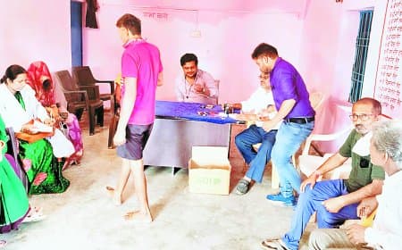 बाढ़ प्रभावित गांवों में घर-घर पहुंचेगी स्वास्थ्य टीम, फीवर सर्वे के साथ होगा जलस्रोतों का क्लोरीनेशन