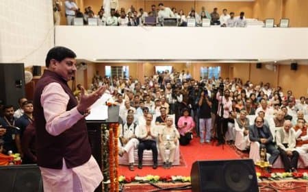सिंधी समाज के संघर्ष और योगदान पर गर्व, पाठ्यक्रम में शामिल हुईं महापुरुषों की जीवनियां : मुख्यमंत्री ने कहा