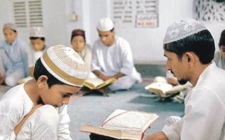 पश्चिम बंगाल: 252 मदरसों पर सरकार ने लगाया ताला.. मंत्री बोले- हर आतंकी हमले के तार मदरसों से जुड़े