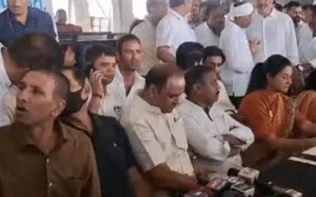 'छात्रों की गूंज' कार्यक्रम: राहुल गांधी के दौरे से पहले कांग्रेस ने शिक्षा और रोजगार पर सरकार को घेरा