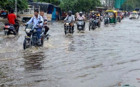 मौसम: केरलम और यूपी में बारिश-बाढ़ से तबाही, गुजरात में जलभराव; राजस्थान से मानसून की विदाई शुरू