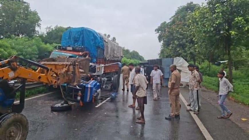 अयोध्या एनएच पर हादसा: डीसीएम ने ट्रैक्टर-ट्राली में पीछे से मारी टक्कर, मची चीख-पुकार, कई लहूलुहान
