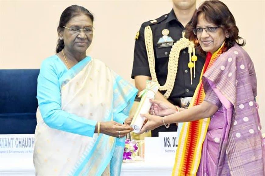 मध्यप्रदेश के 6 उत्कृष्ट शिक्षकों को नेशनल टीचर अवार्ड से सम्मानित किया राष्ट्रपति द्रौपदी मुर्मु ने