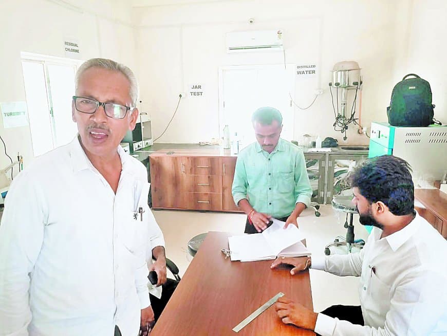 सतना में शुद्ध पेयजल पर सवाल, चूना मिलाकर सप्लाई का आरोप, 63 दिन बाद भी नहीं सुधरी व्यवस्था