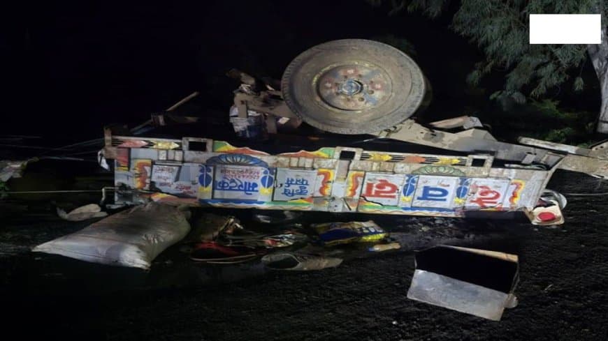 मध्यप्रदेश: मंदसौर में मजदूरों से भरी ट्रैक्टर-ट्रॉली को मिनी ट्रक ने मारी टक्कर, दो की मौत... 17 लहूलुहान