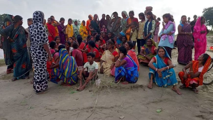 बिहार: पटना में कर्मा पूजा विसर्जन के दौरान गंगा में डूबे 11 लोग... एक की मौत, छह लापता और चार सुरक्षित