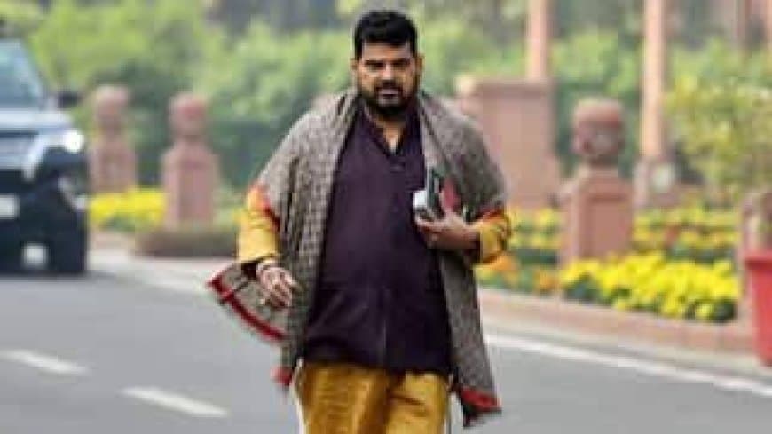 बृजभूषण शरण सिंह को बरी किए जाने के खिलाफ कोर्ट पहुंचीं महिला पहलवान, दिल्ली सेशन कोर्ट में चुनौती