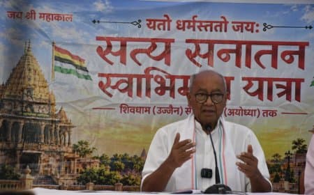 दिग्विजय सिंह की सत्य सनातन स्वाभिमान यात्रा: उज्जैन से अयोध्या तक 950 किमी पैदल पदयात्रा