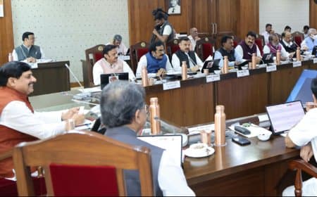 MP कैबिनेट बैठक: कैंपा फंड के 2050 करोड़ मंजूर, नगरीय निकायों में भ्रष्टाचार पर सख्त एक्शन और चिंतन शिविर का ऐलान