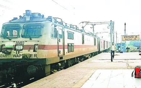 सतना से गुजरने वाली वंदेभारत-रेवांचल में बॉडी कैमरे, रात 11 से सुबह 5 बजे तक चार्जिंग बंद