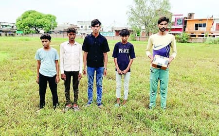 अमेज़ॉन से मंगाया ड्रोन उड़ते ही गुम, रात में दो ड्रोन दिखने से मोहल्ले में दहशत