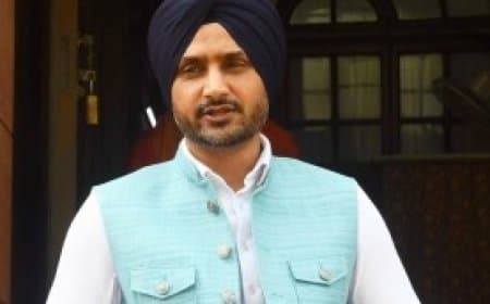शुभमन गिल टेस्ट की तरह ही वनडे में बतौर कप्तान सफल होंगे: हरभजन सिंह