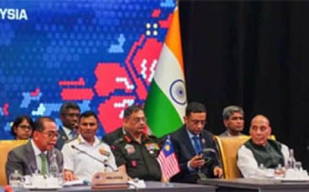 आसियान बैठक :  संवाद से बनता है भरोसा, एकता ही हमारी सबसे बड़ी ताकत