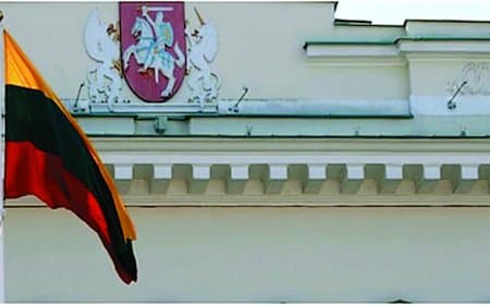 लिथुआनिया में राष्ट्रीय आपातकाल: बेलारूस के गुब्बारों से सुरक्षा जोखिम