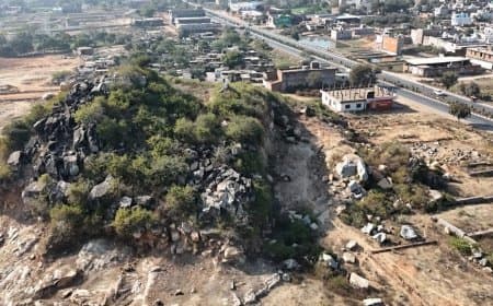 मध्यप्रदेश... शिवपुरी में अवैध खनन... भाजपा नेता पर 54.58 करोड़ जुर्माना