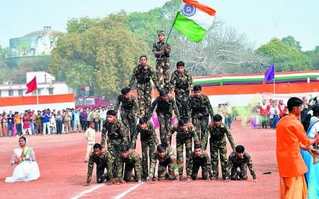 सतना में हर्षोल्लास संग मनाया गया 77वां गणतंत्र दिवस भव्य समारोह परेड सांस्कृतिक आयोजन