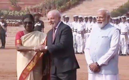 भारत: राष्ट्रपति भवन में ब्राजील के राष्ट्रपति लूला दा सिल्वा का औपचारिक स्वागत