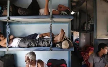रेलवे: रात 10 बजे से सुबह 6 तक ही मिडिल बर्थ पर सोने की अनुमति
