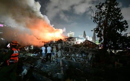 तेहरान में बमबारी,13 की मौत... शरीफ यूनिवर्सिटी पर भी हवाई हमला तेहरान में बमबारी,13 की मौत... शरीफ यूनिवर्सिटी पर भी हवाई हमला