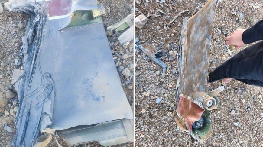 अमेरिका को झटका: दो फाइटर जेट क्रैश, दो चॉपर तबाह और पायलट लापता पिछले 24 घंटों के भीतर ईरान ने दो अमेरिकी लड़ाकू विमानों को मार गिराया।