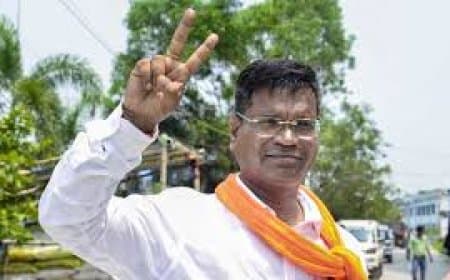 WB Falta Assembly Result: देबांग्शु पांडा 1 लाख से अधिक वोटों से जीते, TMC चौथे नंबर पर WB Falta Assembly Result: देबांग्शु पांडा 1 लाख से अधिक वोटों से जीते, TMC चौथे नंबर पर