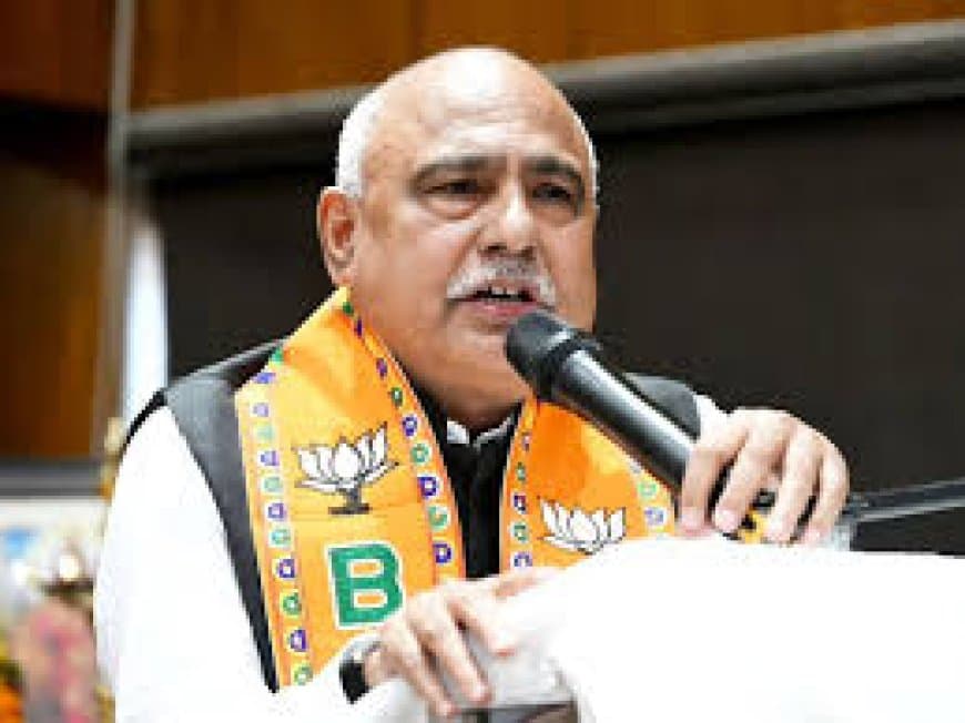 MP 'सौभाग्य' के शक्ति प्रदर्शन पर, खंडेलवाल की नसीहत, मोदी की सलाह-हमारी जिम्मेदारी है हेमंत खंडेलवाल, भाजपा प्रदेशाध्यक्ष मप्र