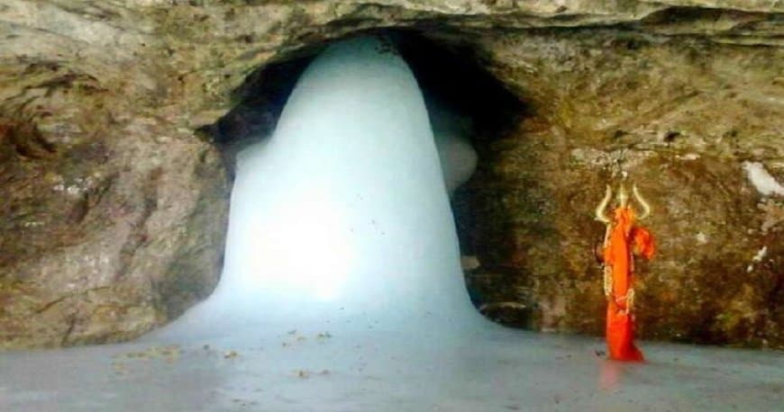 हर-हर महादेव... अमरनाथ गुफा में प्रकट हुए बाबा बर्फानी, सामने आई पहली तस्वीर ... तीन जुलाई से यात्रा... हर-हर महादेव... अमरनाथ गुफा में प्रकट हुए बाबा बर्फानी, सामने आई पहली तस्वीर ... तीन जुलाई से यात्रा...