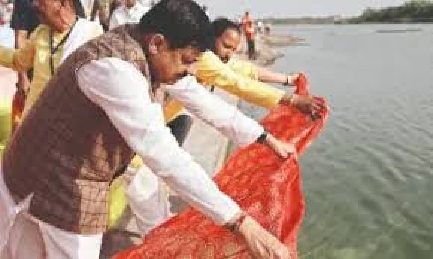 जल गंगा संवर्धन अभियान: जल संरक्षण में देश का अग्रणी राज्य बना मध्यप्रदेश, 2 लाख कार्य पूरे जल गंगा संवर्धन अभियान: जल संरक्षण में देश का अग्रणी राज्य बना मध्यप्रदेश, 2 लाख कार्य पूरे