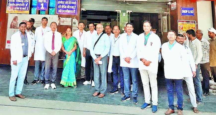 सतना मेडिकल कॉलेज में 50 सीटें बढ़ाने निरीक्षण, उम्मीदें बढ़ीं आज सतना मेडिकल कॉलेज में 50 सीटें बढ़ाने निरीक्षण, उम्मीदें बढ़ीं आज