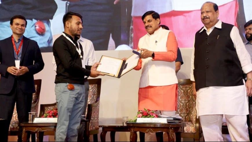 समृद्ध MSME विकसित मप्र: सीएम मोहन यादव ने बांटे ₹360 करोड़, जानें रोजगार का महाप्लान समृद्ध MSME विकसित मप्र: सीएम मोहन यादव ने बांटे ₹360 करोड़, जानें रोजगार का महाप्लान