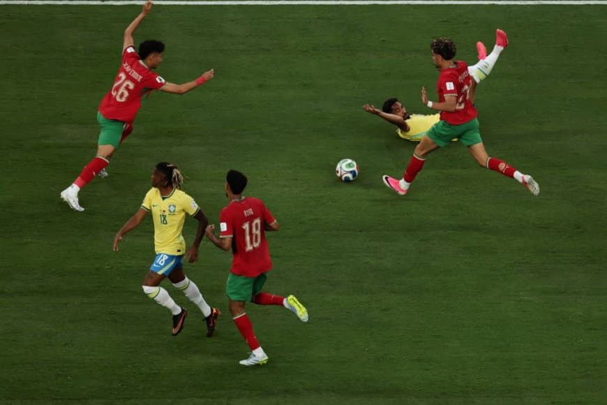 FIFA World Cup 2026: मोरक्को ने रचा इतिहास, ब्राजील के खिलाफ उतारी पूरी तरह विदेश में जन्मी प्लेइंग-11 FIFA World Cup 2026: मोरक्को ने रचा इतिहास, ब्राजील के खिलाफ उतारी पूरी तरह विदेश में जन्मी प्लेइंग-11