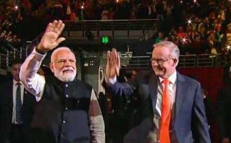 पीएम मोदी बोले: आतंकवाद के खिलाफ लड़ाई में सभी देश हों एकजुट ...भारत को यूरेनियम निर्यात करेगा आस्ट्रेलिया पीएम मोदी बोले: आतंकवाद के खिलाफ लड़ाई में सभी देश हों एकजुट ...भारत को यूरेनियम निर्यात करेगा आस्ट्रेलिया