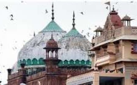 कृष्ण जन्मभूमि-शाही ईदगाह विवाद: सुप्रीम कोर्ट ने सुनवाई टलने पर जताई नाराजगी, कहा- मामला ‘जिंक्स्ड’ कृष्ण जन्मभूमि-शाही ईदगाह विवाद: सुप्रीम कोर्ट ने सुनवाई टलने पर जताई नाराजगी, कहा- मामला ‘जिंक्स्ड’