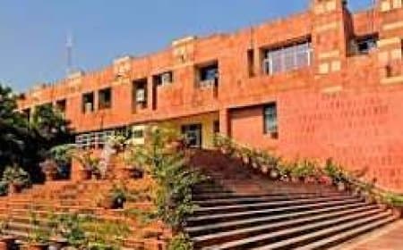 NEET Paper Leak: JNU ने छात्रों और शिक्षकों के लिए जारी की एडवाइजरी, जंतर मंतर जाने पर रोक और सोशल मीडिया पर दी सख्त चेतावनी NEET Paper Leak: JNU ने छात्रों और शिक्षकों के लिए जारी की एडवाइजरी, जंतर मंतर जाने पर रोक और सोशल मीडिया पर दी सख्त चेतावनी