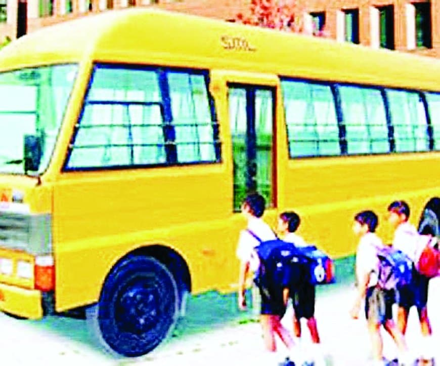 सीधी में स्कूली वाहनों की सुरक्षा नियमों की अनदेखी, बच्चों की जान जोखिम में हरदिन सीधी में स्कूली वाहनों की सुरक्षा नियमों की अनदेखी, बच्चों की जान जोखिम में हरदिन