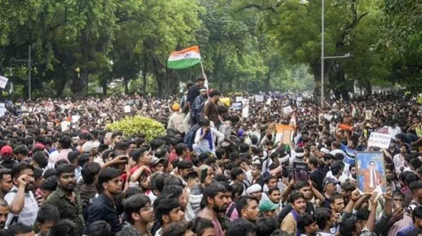 जंतर-मंतर : सरकार बोली- चार बार दिए ऑफर, CJP बोली- घर या दफ्तर नहीं जाएंगे जंतर-मंतर : सरकार बोली- चार बार दिए ऑफर, CJP बोली- घर या दफ्तर नहीं जाएंगे