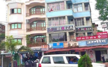 भोपाल के आवासीय इलाकों में कमर्शियल गतिविधियों पर निगम की बड़ी कार्रवाई, 15 से ज्यादा सील भोपाल के आवासीय इलाकों में कमर्शियल गतिविधियों पर निगम की बड़ी कार्रवाई, 15 से ज्यादा सील