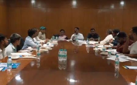 झारखंड JPSC-JSSC विवाद: सरकार-छात्र वार्ता बेनतीजा, 10 अगस्त को विधानसभा घेराव का ऐलान झारखंड JPSC-JSSC विवाद: सरकार-छात्र वार्ता बेनतीजा, 10 अगस्त को विधानसभा घेराव का ऐलान