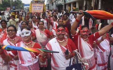 विश्व आदिवासी दिवस: भोपाल में उमंग सिंघार की हुंकार, आदिवासी कोड को लेकर सरकार पर दबाव विश्व आदिवासी दिवस: भोपाल में उमंग सिंघार की हुंकार, आदिवासी कोड को लेकर सरकार पर दबाव