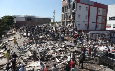 कोलंबिया में भूकंप: 132 की मौत... 570 घायल... 2000 लोग लापता... 86 इमारतें गिरीं, सात एयरपोर्ट पर काम बंद कोलंबिया में भूकंप: 132 की मौत... 570 घायल... 2000 लोग लापता... 86 इमारतें गिरीं, सात एयरपोर्ट पर काम बंद