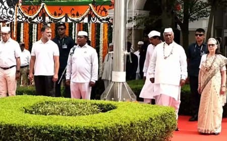 वंदे मातरम विवाद: बंकिम चंद्र के वंशज ने सोनिया गांधी से मांगी बिना शर्त माफी... बोले-यह शहीदों का अपमान वंदे मातरम विवाद: बंकिम चंद्र के वंशज ने सोनिया गांधी से मांगी बिना शर्त माफी... बोले-यह शहीदों का अपमान